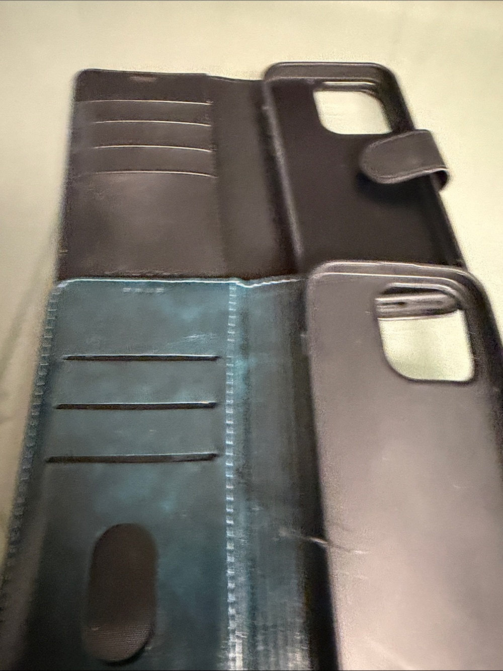 ❣️5/$25❣️2 Leather Wallet Phone Case - Black and Teal